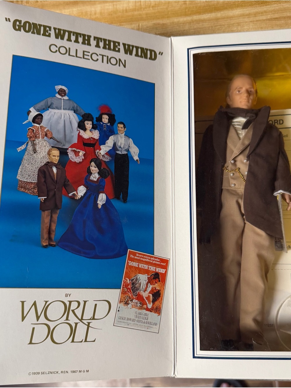Gone With The Wind Ashley Collector Doll - Brown and Cream Costume